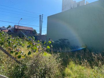 Venta Terreno Lote en Ramos Mejia Esquina 180 M2