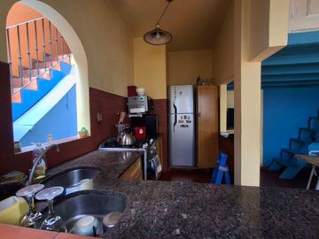 VENTA PH 4 AMB DE ESTILO , CON TERRAZA -  BARRACAS