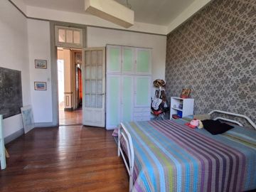VENTA PH 4 AMB DE ESTILO , CON TERRAZA -  BARRACAS