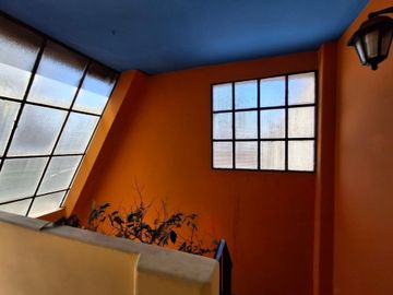 VENTA PH 4 AMB DE ESTILO , CON TERRAZA -  BARRACAS