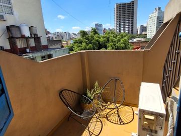 VENTA PH 4 AMB DE ESTILO , CON TERRAZA -  BARRACAS