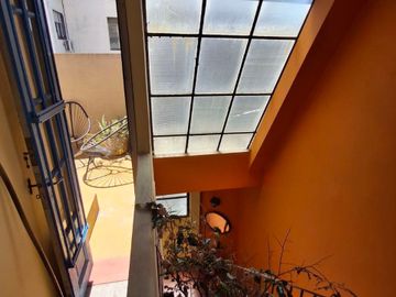 VENTA PH 4 AMB DE ESTILO , CON TERRAZA -  BARRACAS