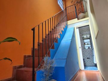 VENTA PH 4 AMB DE ESTILO , CON TERRAZA -  BARRACAS