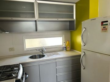 SE VENDE DEPTO 2 AMB. CON COCHERA - SAN CRISTOBAL