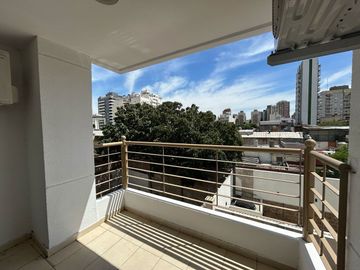 SE VENDE DEPTO 2 AMB. CON COCHERA - SAN CRISTOBAL