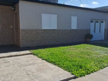 SE VENDE CASA EN LLAMBI CAMPBELL