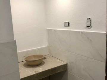 CASA EN VENTA 4 AMB LOMA VERDE ESCOBAR