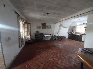 SE VENDE CASA EN CRUZ DEL EJE