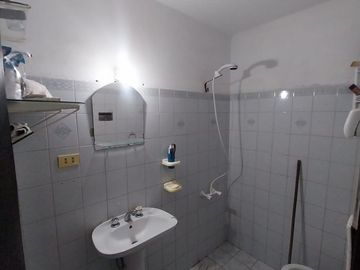SE VENDE CASA EN CRUZ DEL EJE
