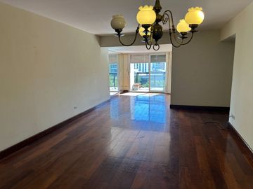 Depto CATEGORIA 3 DORM y BALCON FRENTE Plaza Roca
