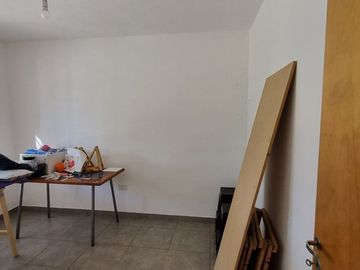 Barrio Universitario de Horizonte Casa con Salón