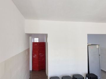 Barrio Universitario de Horizonte Casa con Salón