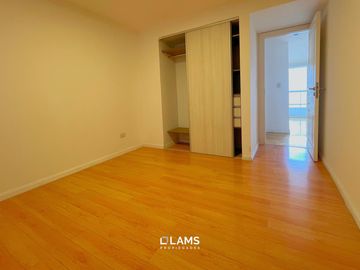 Departamento 3 ambientes en Venta - Zona Plaza Mitre