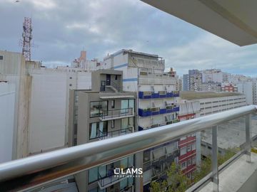 Departamento 3 ambientes en Venta - Zona Plaza Mitre