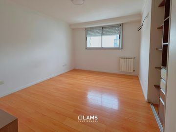 Departamento 3 ambientes en Venta - Zona Plaza Mitre