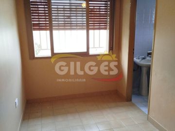 Venta de Casa 5 Amb. en Ramos Mejia  Ideal Vivienda o Uso Comercial