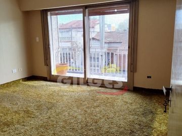 Venta de Casa 5 Amb. en Ramos Mejia  Ideal Vivienda o Uso Comercial