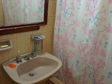 PH en venta - 2 Dormitorios 1 Baño - San Isidro