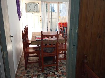 PH en venta - 2 Dormitorios 1 Baño - San Isidro