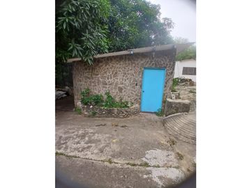 Gran finca en Bonda: 6,7 Has con lago, quebrada y piscina G-18