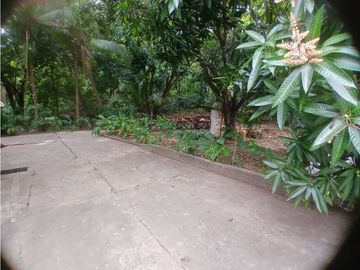 Gran finca en Bonda: 6,7 Has con lago, quebrada y piscina G-18