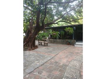 Gran finca en Bonda: 6,7 Has con lago, quebrada y piscina G-18