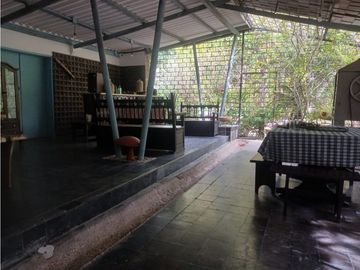 Gran finca en Bonda: 6,7 Has con lago, quebrada y piscina G-18