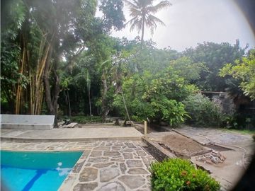 Gran finca en Bonda: 6,7 Has con lago, quebrada y piscina G-18