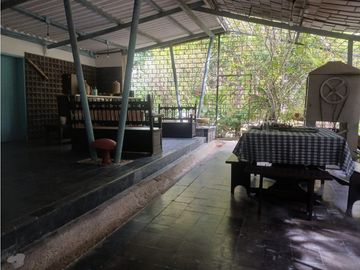Gran finca en Bonda: 6,7 Has con lago, quebrada y piscina G-18