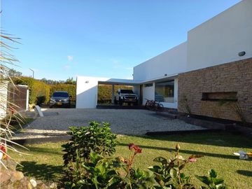 Venta de casa en llanogrande