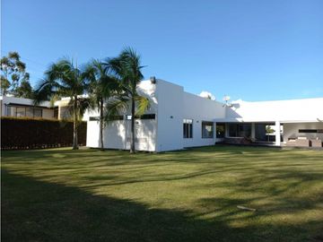 Venta de casa en llanogrande
