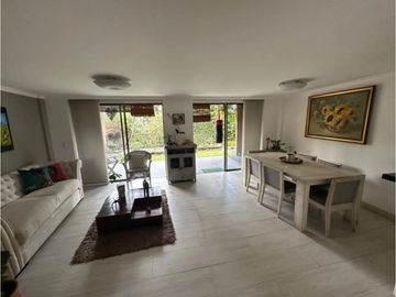 Casa Unifamiliar en venta en Loma Del Escobero Envigado