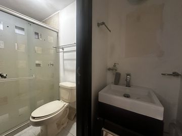 CASA EN VENTA EN EL REFUGIO SEC 2- SAN NICOLAS