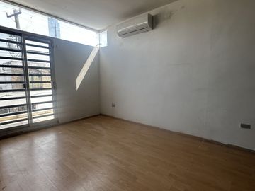 CASA EN VENTA EN EL REFUGIO SEC 2- SAN NICOLAS
