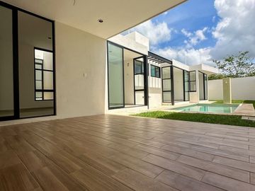 CASA DE UNA PLANTA EN VENTA, EN PRIVADA, CONKAL YUCATÁN.