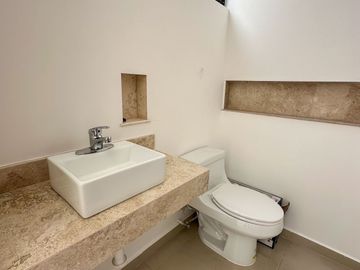 CASA DE UNA PLANTA EN VENTA, EN PRIVADA, CONKAL YUCATÁN.