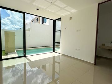 CASA DE UNA PLANTA EN VENTA, EN PRIVADA, CONKAL YUCATÁN.