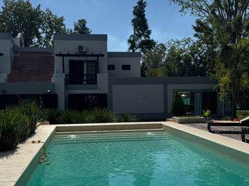 VENTA CASA QUINTA FRAN.ALVAREZ LOTE 1500