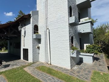 VENTA CASA QUINTA FRAN.ALVAREZ LOTE 1500