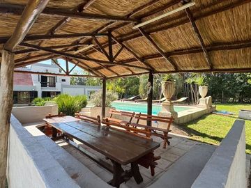 VENTA CASA QUINTA FRAN.ALVAREZ LOTE 1500