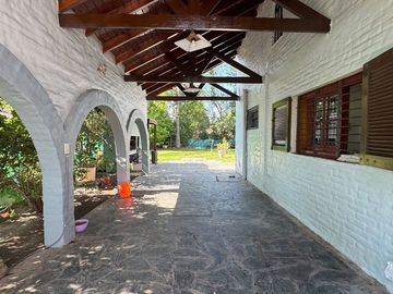 VENTA CASA QUINTA FRAN.ALVAREZ LOTE 1500