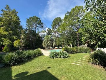 VENTA CASA QUINTA FRAN.ALVAREZ LOTE 1500