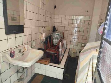 VENTA CASA 5 AMBIENTES BANFIELD APTO CREDITO