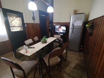 VENTA CASA 5 AMBIENTES BANFIELD APTO CREDITO
