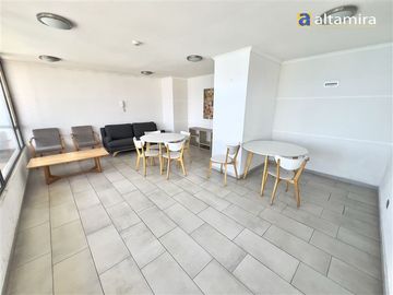 Departamento en Venta en Edificio Vista Azul (A. Pinto) piso 20