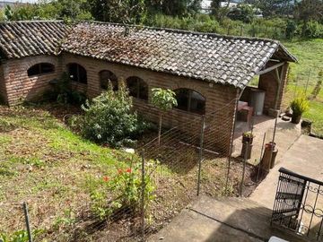 Venta Oportunidad Quinta - Terreno 18.300m2  Yaruqui - Pichincha