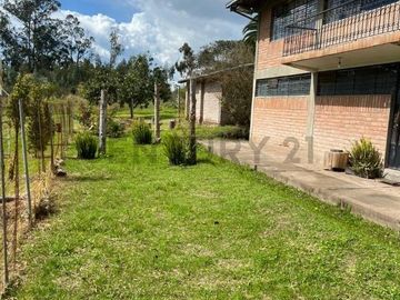 Venta Oportunidad Quinta - Terreno 18.300m2  Yaruqui - Pichincha