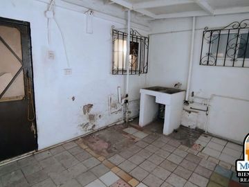 Casa céntrica de 1 nivel en Fracc. Buenaventura