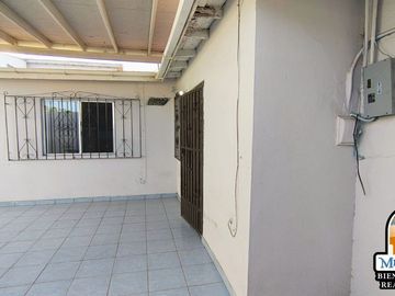 Casa céntrica de 1 nivel en Fracc. Buenaventura