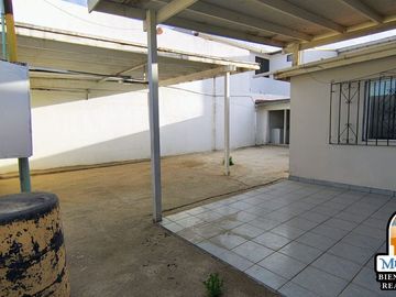 Casa céntrica de 1 nivel en Fracc. Buenaventura